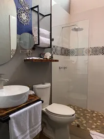PASEO REAL HOTEL BOUTIQUE - Badezimmer