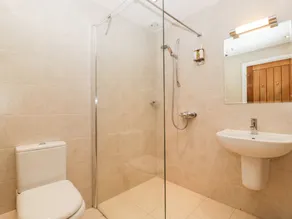 Owl Barn - Bathroom