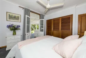 Rosewood Estate - Room