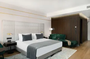 Emerald Downtown Luxury Suites by Continental Group - Chambre
