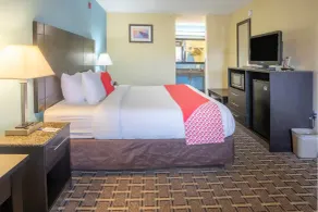 OYO Hotel Knoxville TN Cedar Bluff I-40 - Habitación