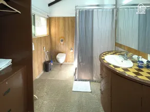 The Hideaway Hosur by evaddo stays - Baño