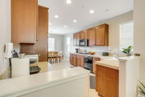 Spacious Bay Point Family Home w/ Private Yard! - Innvendig