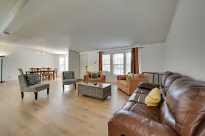 Game Room + Easy ECU Access: Greenville Getaway - Innvendig