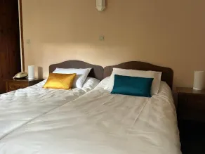 Hôtel de Flandre Compiègne Centre-Ville - Room