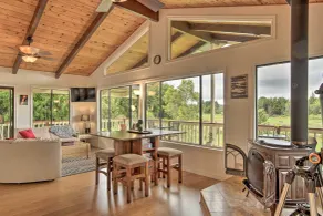 Peaceful Volcano Home Near National Park! - Intérieur