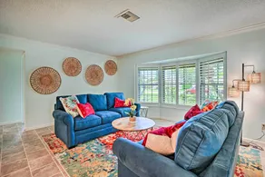 Charming Naples Home w/ Patio ~ 5 Mi to Beach - Interiør