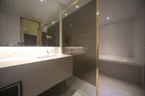 H Avenue Hotel Minam - Bagno