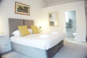 Barns Serviced Accommodation - Rum