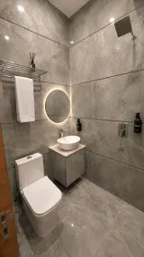  Hotel Kanta Kuteer Barsana - Badezimmer