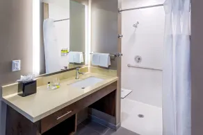 Staybridge Suites Charlottesville Airport by IHG - Bathroom