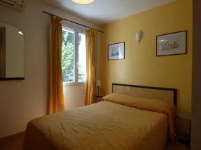 Le Gîte du Festival Sud Aqua - Avignon TGV - Værelse