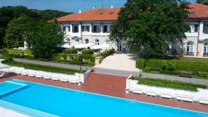 HVD Boutique Hotel Oasis - Private Beach & Free Parking - Basseng