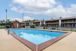 Best Western Acworth Inn - Piscine