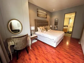 Luxurious city center apartment plus Heated pool - Chambre