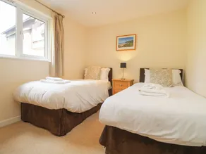 The Willows - Room