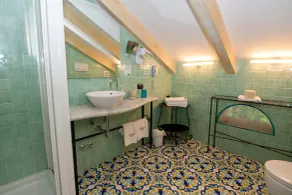 Villa Lara Hotel - Bad