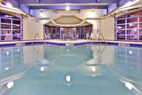 Holiday Inn Hotel & Suites Council Bluffs by IHG - Piscine