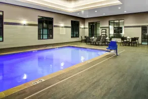 Hampton Inn & Suites by Hilton Pittsburg Kansas Crossing - Pool