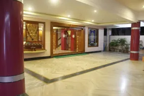 Hotel Chitra Park - Interior entrance
