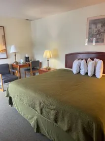 Knights Inn Mackinaw City - Rum