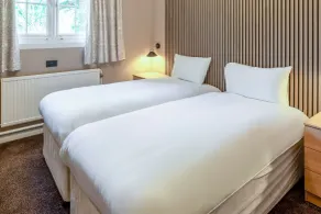 Airport Inn Manchester - Quarto