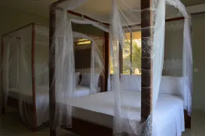 HOTEL TIFFANY - Room
