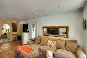 Spacious Courtyard & Spanish Charm: Silverado Home - Intérieur