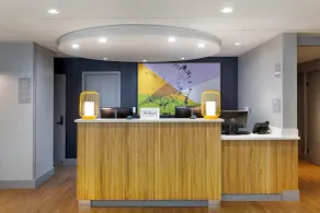 Spark by Hilton Atlanta Airport South College Park - Réception