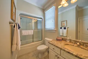 NY! Manteo Waterfront Resort Home w / 30-Dock! - Interiör