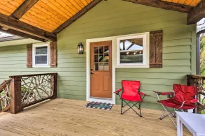 Near Hiking + Wineries! Newland Retreat w/ Creek - Interiør