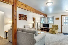 2 Ponds & Trail Access: Peaceful Cabin in Calumet! - Interiør