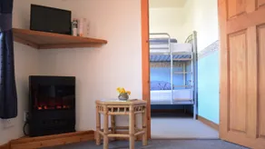 Snowgoose Apartments & Bunkhouse - Rom