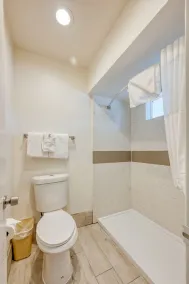 Vagabond Inn San Luis Obispo - Salle de bain