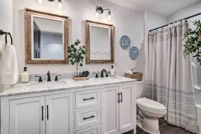 'the Retreat on Reno' Home w/ Hot Tub + Deck! - Bad