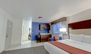 Comfort Inn & Suites Tigard near Washington Square - Chambre