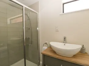 The Stables - Bathroom