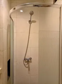 Sapta Petala Hotel - Bathroom