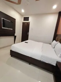 Hotel BKC Anex Near Bandra Kurla Complex - Chambre