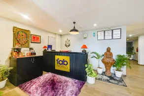 FabHotel Comfort Residency I - Nr. Artemis Hospital Gurgaon - Reception