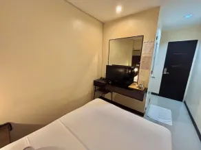 Anton's Inn - Chambre