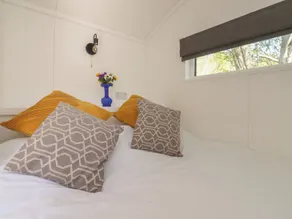 Butterfly Hut 2 - Rom