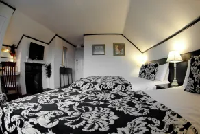OYO Rayanne House Guest Accommodation - Chambre