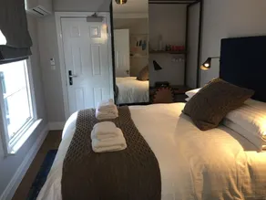 Pembroke Hall - Chambre