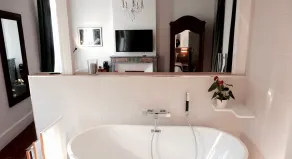 La Domitia - Maison d'hôtes, massages & bien-être - Værelse