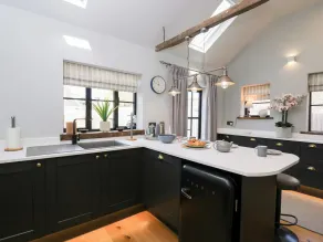Millbank Cottage - Private kitchen