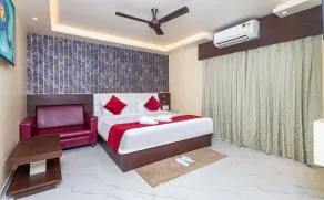 Yashshree Bangla Queen - Room