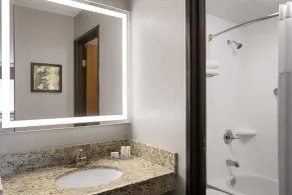 AmericInn by Wyndham Alexandria - Salle de bain