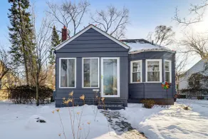Families Welcome! Colorful Berkley Home w/ Yard - Interiör