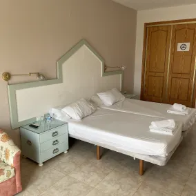 Hotel Algorfa - Room